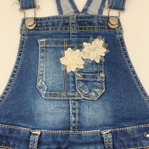 Girls/Toddler WONDER NATION 4T shortalls boho white floral/lace denim overalls - Picture 3 of 14